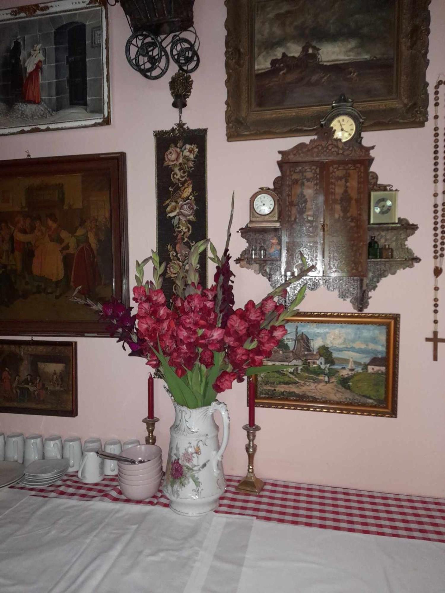 Bed and Breakfast Panzio Anett Pietroasa  Exterior foto